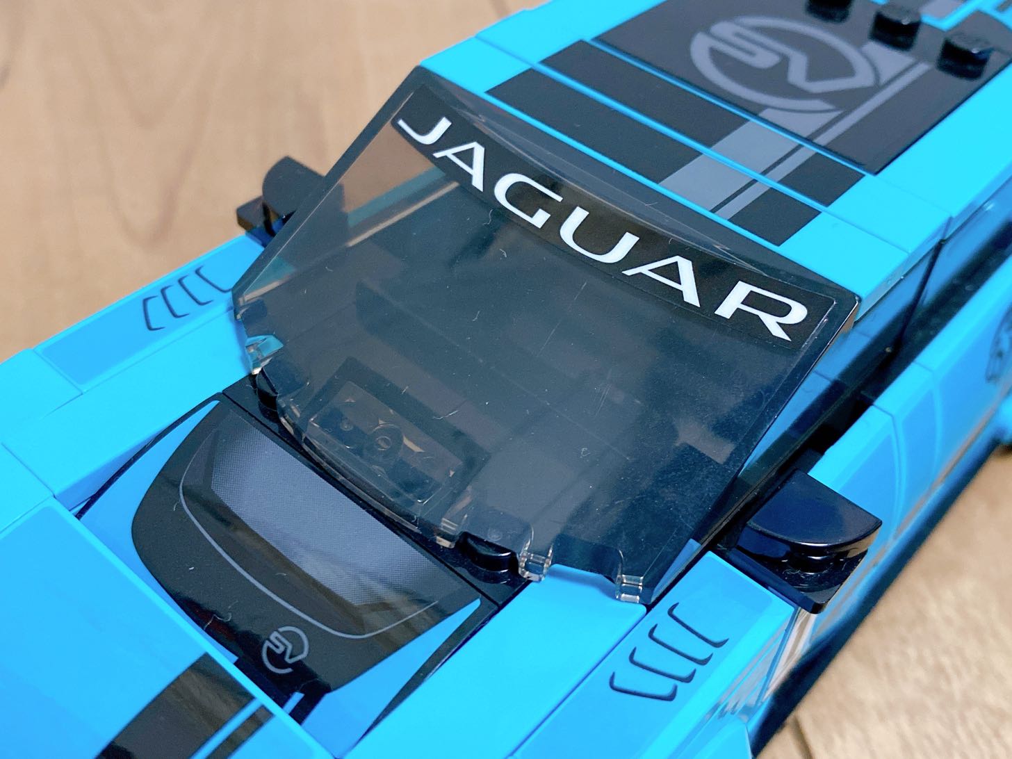 レゴスピードチャンピオン　ジャガー