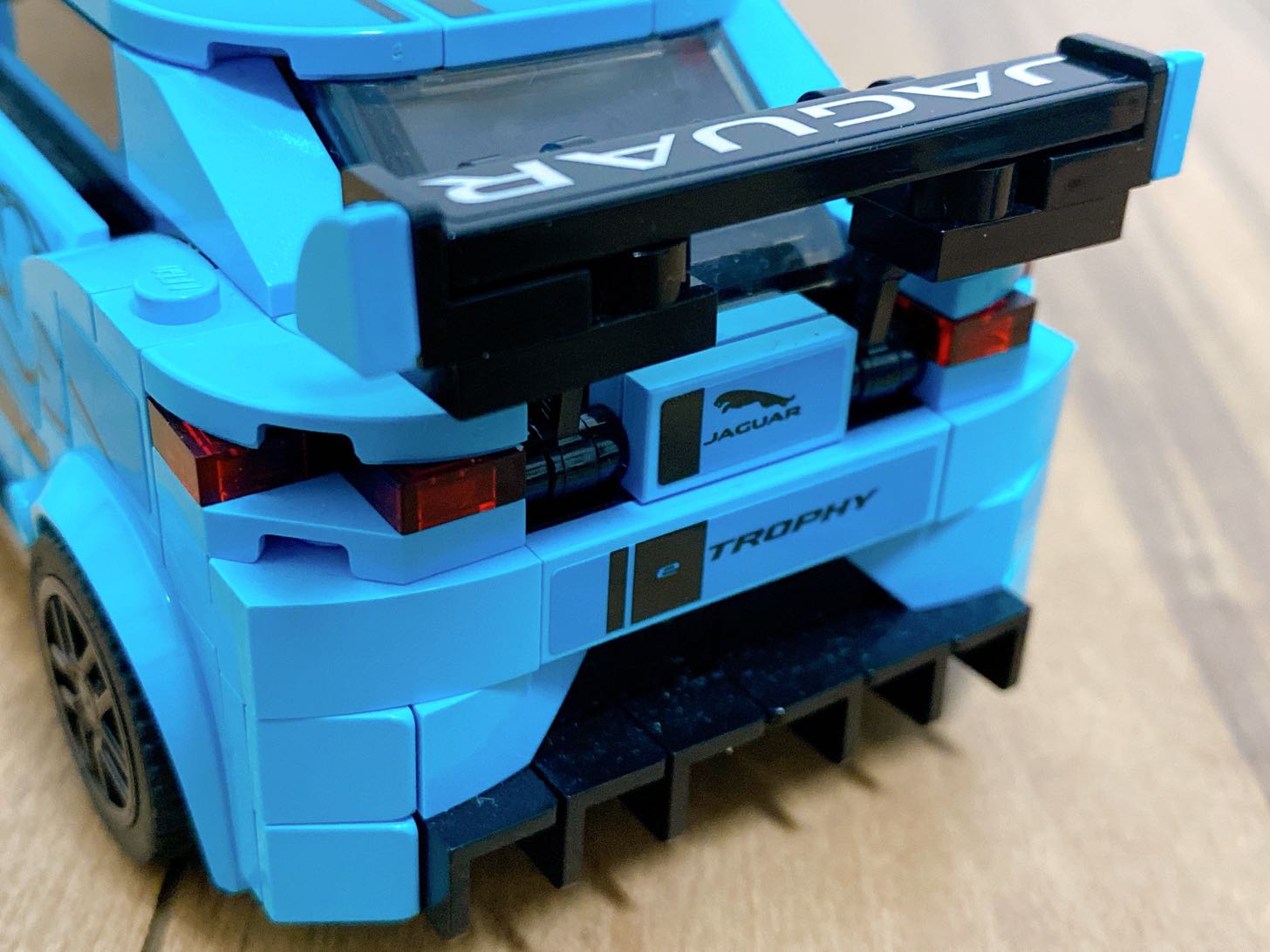 レゴスピードチャンピオン　ジャガー